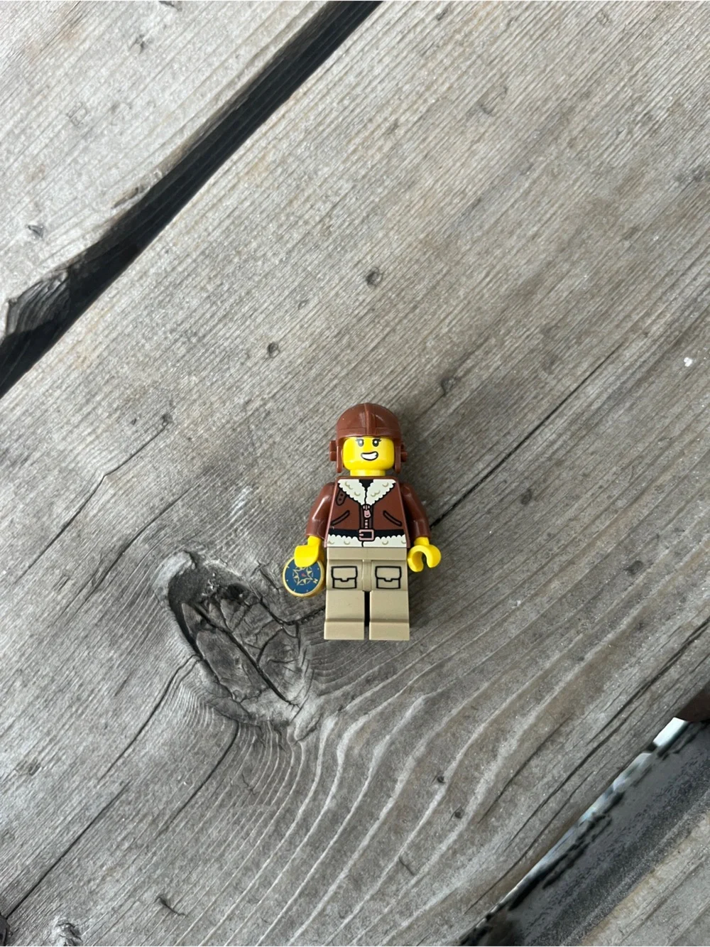 8 Lego mini figure